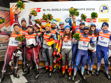 Latvijai sudrabs Pasaules čempionāta komandu stafetē; Aparjods otrais U23