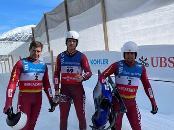 Seppa Benza piemiņas sacensības Šveices dabīgā ledus trasē