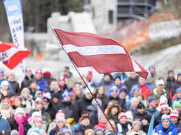 Latvijas Kamaniņu Sportistes Anda Upīte un Zane Kaluma izcīna bronzas medaļu Pasaules Kausa posmā Insbrukā!