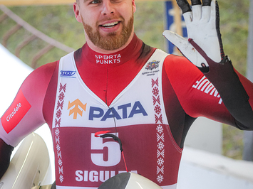 Latvijas kauss kamaniņu sportā: izlases līderi uzrāda labus rezultātus pirms Pasaules kausa posma Siguldā