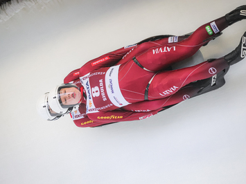 Latvijas kauss kamaniņu sportā: izlases līderi uzrāda labus rezultātus pirms Pasaules kausa posma Siguldā
