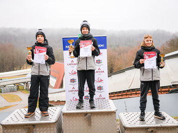 Latvijas kauss kamaniņu sportā: izlases līderi uzrāda labus rezultātus pirms Pasaules kausa posma Siguldā