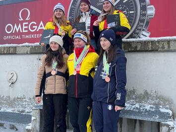 VĒSTURISKS PANĀKUMS LATVIJAS KAMANIŅU SPORTĀ – MARGITA SIRSNIŅA PASAULES ČEMPIONE!