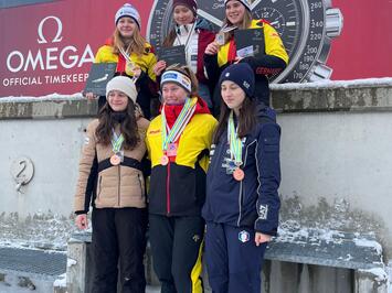 VĒSTURISKS PANĀKUMS LATVIJAS KAMANIŅU SPORTĀ – MARGITA SIRSNIŅA PASAULES ČEMPIONE!