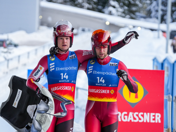 Vēsturisks sasniegums Latvijas kamaniņu sportā – Bots un Plūme izcīna sudrabu Pasaules čempionātā Vistlerā (Kanādā) 2025 !