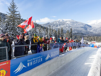 Latvijas sportistes izcīna sudraba medaļu U23 pasaules čempionātā kamaniņu sportā Vistlerā (Kanādā) 2025!