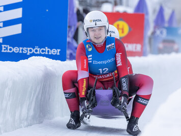 Latvijas sportistes izcīna sudraba medaļu U23 pasaules čempionātā kamaniņu sportā Vistlerā (Kanādā) 2025!