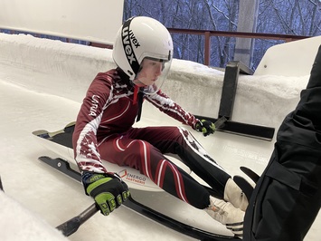 Sezonas Zīmola Kauss Kamaniņu Sportā Jauniešiem Siguldā: Sporta Punkts Kausa Izcīņa 2025