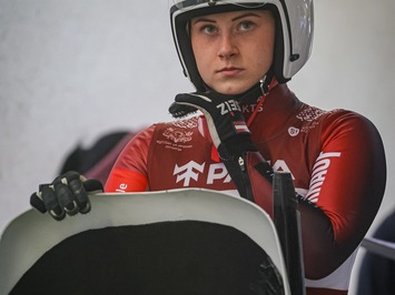 Divas zelta medaļas Latvijai Siguldā: Zane Kaluma triumfē Eiropas Junioru Čempionātā!