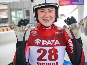Divas zelta medaļas Latvijai Siguldā: Zane Kaluma triumfē Eiropas Junioru Čempionātā!