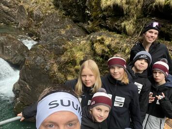 Latvijas jaunie kamaniņu sportisti uzrāda izcilus rezultātus  FIL Jaunatnes spēlēs un Rätikonas kamaniņu trofejā