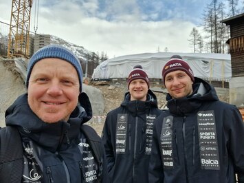 Latvijas kamaniņu sportisti testē jauno olimpisko trasi – ceļš uz Milano-Cortina 2026!