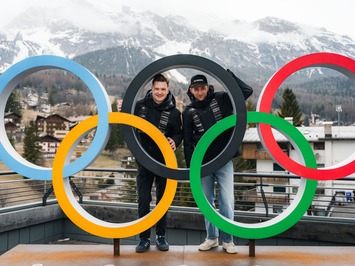 Latvijas kamaniņu sportisti testē jauno olimpisko trasi – ceļš uz Milano-Cortina 2026!