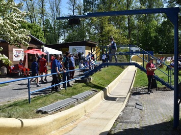Latvijas jaunie kamaniņu sportisti izceļas 43. FIL Vasaras kausā Zwickau