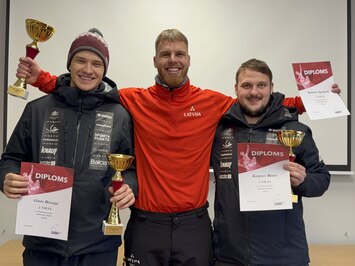 REZULTĀTI – LIELISKS SEZONAS STARTS SIGULDĀ – LATVIJAS KAUSS KAMANIŅU SPORTĀ 2025 ATKLĀTS AR AZARTU, ĀTRUMU UN SPORTISKU CĪŅAS GARU!