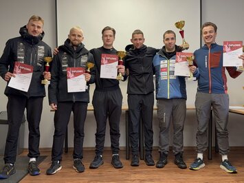 REZULTĀTI – LIELISKS SEZONAS STARTS SIGULDĀ – LATVIJAS KAUSS KAMANIŅU SPORTĀ 2025 ATKLĀTS AR AZARTU, ĀTRUMU UN SPORTISKU CĪŅAS GARU!