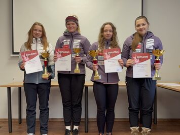 REZULTĀTI – LIELISKS SEZONAS STARTS SIGULDĀ – LATVIJAS KAUSS KAMANIŅU SPORTĀ 2025 ATKLĀTS AR AZARTU, ĀTRUMU UN SPORTISKU CĪŅAS GARU!