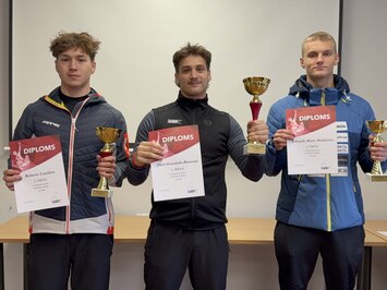 REZULTĀTI – LIELISKS SEZONAS STARTS SIGULDĀ – LATVIJAS KAUSS KAMANIŅU SPORTĀ 2025 ATKLĀTS AR AZARTU, ĀTRUMU UN SPORTISKU CĪŅAS GARU!