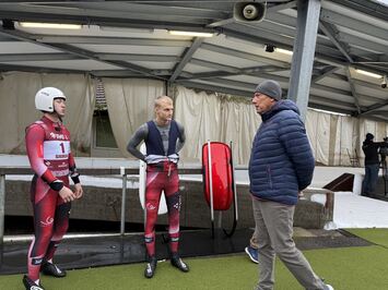 REZULTĀTI – LIELISKS SEZONAS STARTS SIGULDĀ – LATVIJAS KAUSS KAMANIŅU SPORTĀ 2025 ATKLĀTS AR AZARTU, ĀTRUMU UN SPORTISKU CĪŅAS GARU!