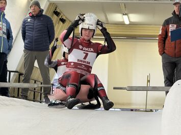 REZULTĀTI – LIELISKS SEZONAS STARTS SIGULDĀ – LATVIJAS KAUSS KAMANIŅU SPORTĀ 2025 ATKLĀTS AR AZARTU, ĀTRUMU UN SPORTISKU CĪŅAS GARU!