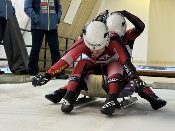 REZULTĀTI – LIELISKS SEZONAS STARTS SIGULDĀ – LATVIJAS KAUSS KAMANIŅU SPORTĀ 2025 ATKLĀTS AR AZARTU, ĀTRUMU UN SPORTISKU CĪŅAS GARU!