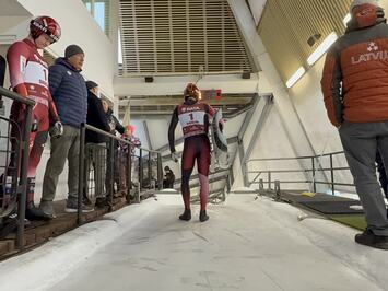 REZULTĀTI – LIELISKS SEZONAS STARTS SIGULDĀ – LATVIJAS KAUSS KAMANIŅU SPORTĀ 2025 ATKLĀTS AR AZARTU, ĀTRUMU UN SPORTISKU CĪŅAS GARU!