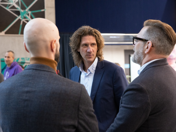 Latvijas kamaniņu izlase iezīmē kursu uz Kortīnu 2026: rekordlīmeņa forma, tehnoloģiju evolūcija un skaidrs mērķis — olimpiskā virsotne