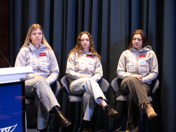 Latvijas kamaniņu izlase iezīmē kursu uz Kortīnu 2026: rekordlīmeņa forma, tehnoloģiju evolūcija un skaidrs mērķis — olimpiskā virsotne