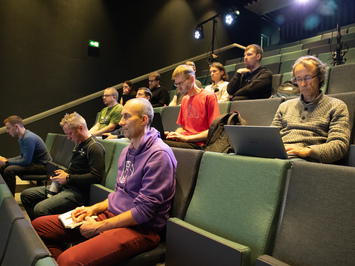 Latvijas kamaniņu izlase iezīmē kursu uz Kortīnu 2026: rekordlīmeņa forma, tehnoloģiju evolūcija un skaidrs mērķis — olimpiskā virsotne