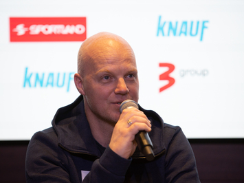 Latvijas kamaniņu izlase iezīmē kursu uz Kortīnu 2026: rekordlīmeņa forma, tehnoloģiju evolūcija un skaidrs mērķis — olimpiskā virsotne