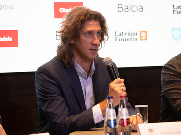 Latvijas kamaniņu izlase iezīmē kursu uz Kortīnu 2026: rekordlīmeņa forma, tehnoloģiju evolūcija un skaidrs mērķis — olimpiskā virsotne