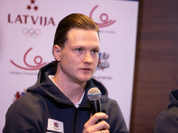 Latvijas kamaniņu izlase iezīmē kursu uz Kortīnu 2026: rekordlīmeņa forma, tehnoloģiju evolūcija un skaidrs mērķis — olimpiskā virsotne