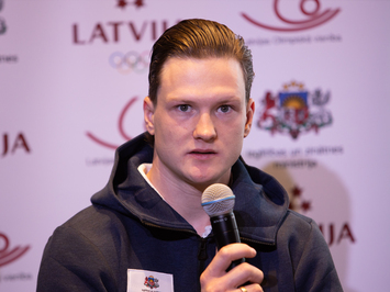 Latvijas kamaniņu izlase iezīmē kursu uz Kortīnu 2026: rekordlīmeņa forma, tehnoloģiju evolūcija un skaidrs mērķis — olimpiskā virsotne