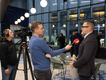 Latvijas kamaniņu izlase iezīmē kursu uz Kortīnu 2026: rekordlīmeņa forma, tehnoloģiju evolūcija un skaidrs mērķis — olimpiskā virsotne