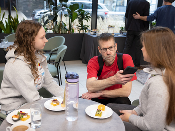 Latvijas kamaniņu izlase iezīmē kursu uz Kortīnu 2026: rekordlīmeņa forma, tehnoloģiju evolūcija un skaidrs mērķis — olimpiskā virsotne