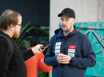 Latvijas kamaniņu izlase iezīmē kursu uz Kortīnu 2026: rekordlīmeņa forma, tehnoloģiju evolūcija un skaidrs mērķis — olimpiskā virsotne