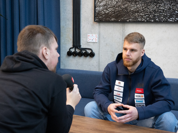 Latvijas kamaniņu izlase iezīmē kursu uz Kortīnu 2026: rekordlīmeņa forma, tehnoloģiju evolūcija un skaidrs mērķis — olimpiskā virsotne