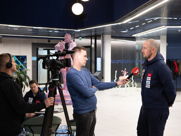 Latvijas kamaniņu izlase iezīmē kursu uz Kortīnu 2026: rekordlīmeņa forma, tehnoloģiju evolūcija un skaidrs mērķis — olimpiskā virsotne