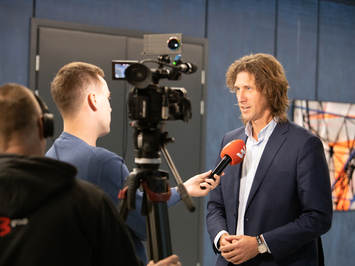 Latvijas kamaniņu izlase iezīmē kursu uz Kortīnu 2026: rekordlīmeņa forma, tehnoloģiju evolūcija un skaidrs mērķis — olimpiskā virsotne