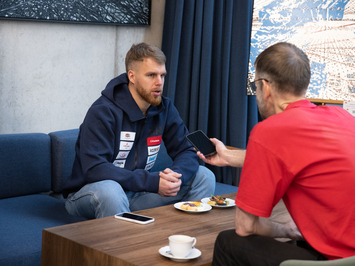 Latvijas kamaniņu izlase iezīmē kursu uz Kortīnu 2026: rekordlīmeņa forma, tehnoloģiju evolūcija un skaidrs mērķis — olimpiskā virsotne