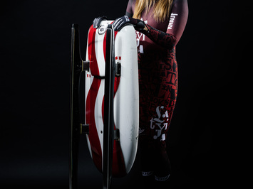 Latvijas kamaniņu izlase jaunajā sezonā — tradīcija, vienotība un mērķis