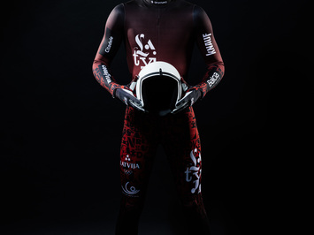 Latvijas kamaniņu izlase jaunajā sezonā — tradīcija, vienotība un mērķis