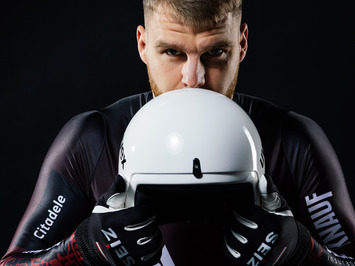 Latvijas kamaniņu izlase jaunajā sezonā — tradīcija, vienotība un mērķis