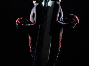 Latvijas kamaniņu izlase jaunajā sezonā — tradīcija, vienotība un mērķis