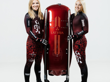 Latvijas kamaniņu izlase jaunajā sezonā — tradīcija, vienotība un mērķis