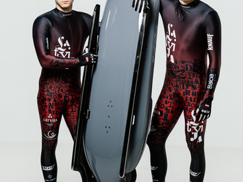 Latvijas kamaniņu izlase jaunajā sezonā — tradīcija, vienotība un mērķis