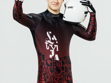 Latvijas kamaniņu izlase jaunajā sezonā — tradīcija, vienotība un mērķis