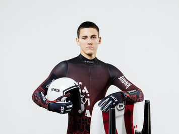 Latvijas kamaniņu izlase jaunajā sezonā — tradīcija, vienotība un mērķis