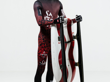 Latvijas kamaniņu izlase jaunajā sezonā — tradīcija, vienotība un mērķis