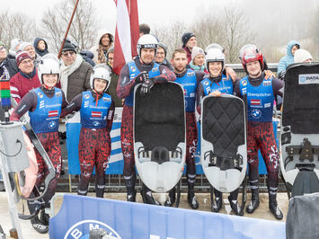 🥉 Latvijas kamaniņu izlase izcīna bronzu komandu stafetē Pasaules kausa 1. posmā Vinterbergā (EBERSPÄCHER LUGE World Cup, Winterberg (GER))
